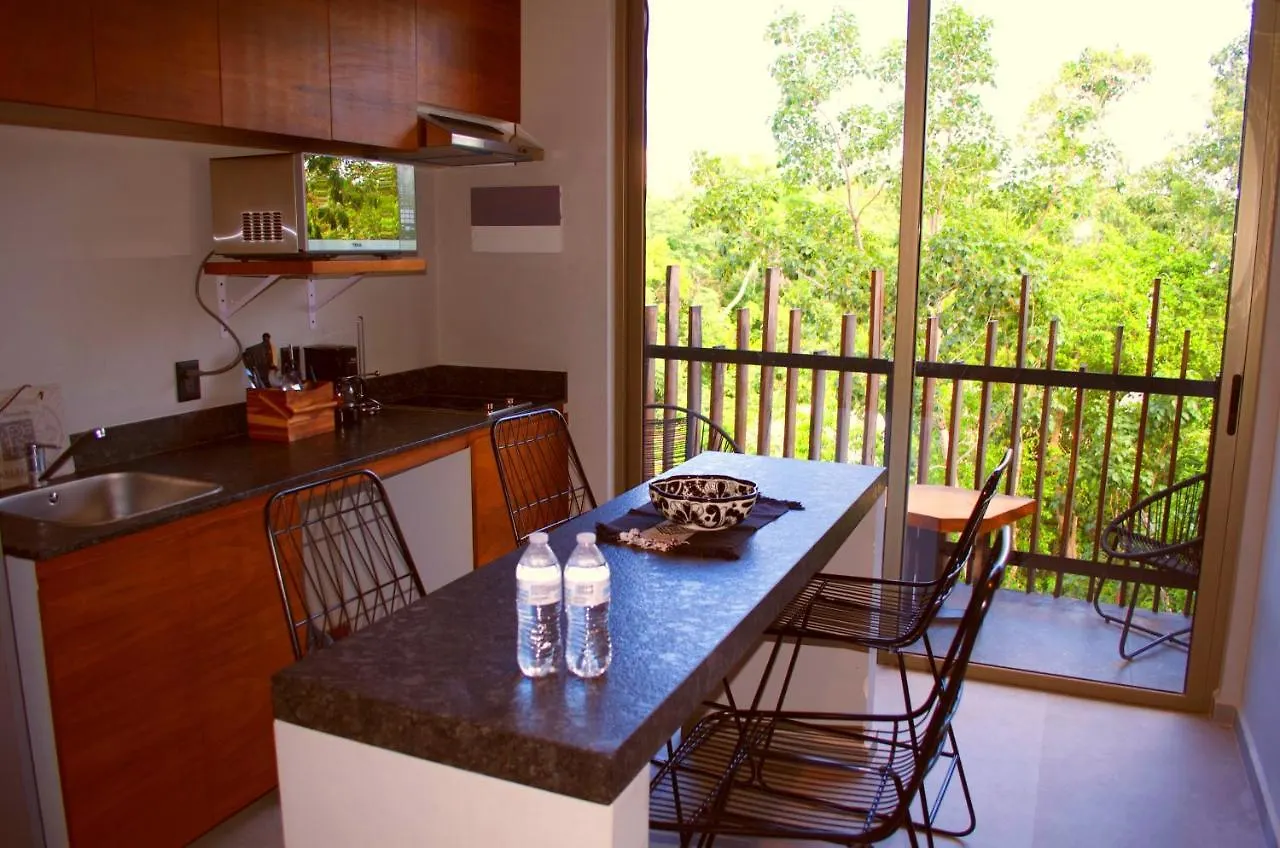 Phimai Fuego - Zen Studio Aparthotel Tulum Messico